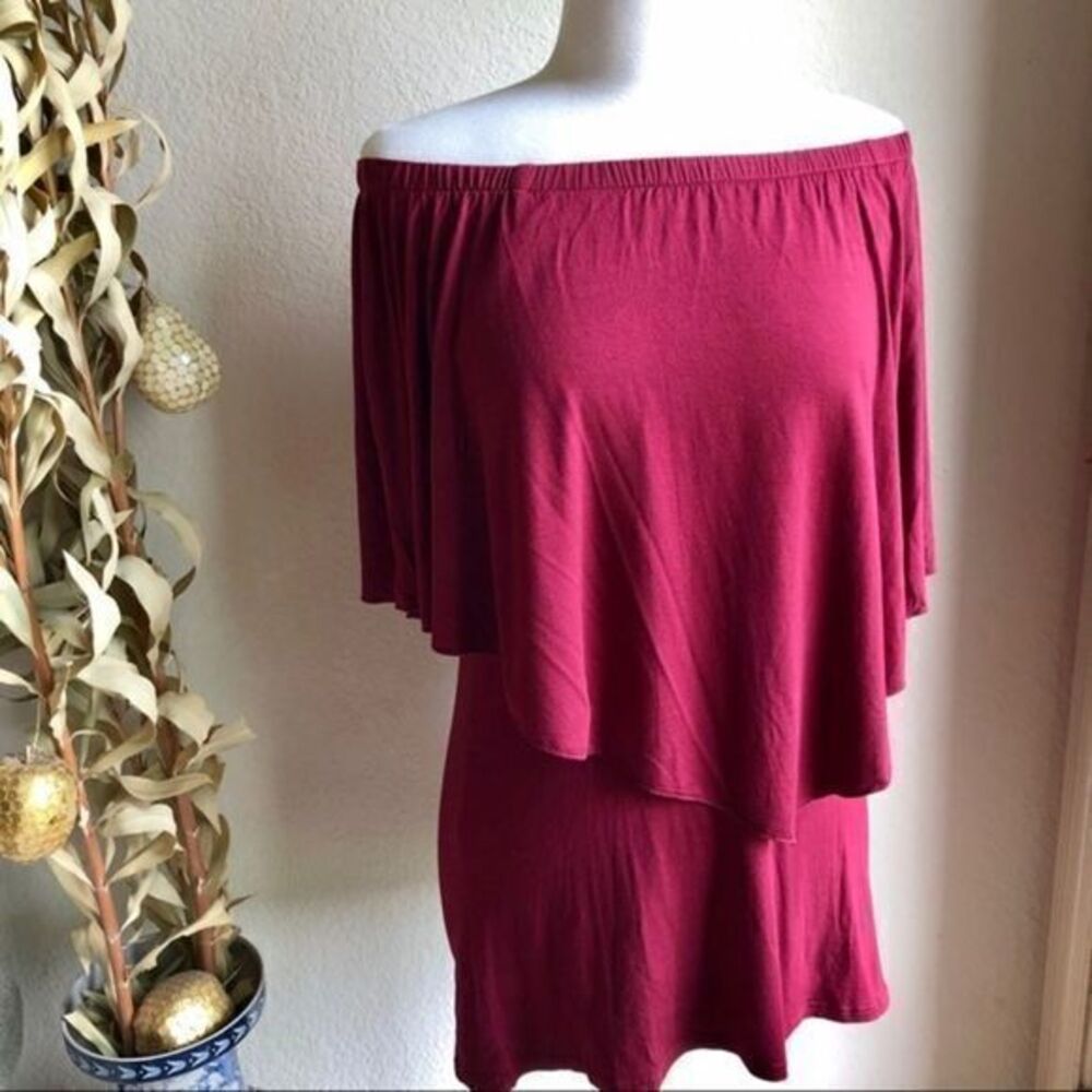 Soft surroundings layered off shoulder top